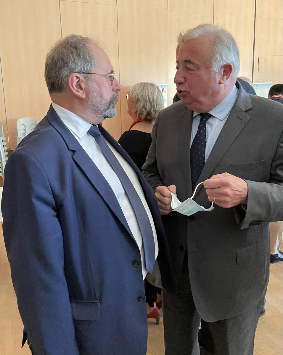 laurent_sceaux's tweet photo. Comme le souligne @gerard_larcher dans la préface de mon dernier livre « Maires de toutes les batailles » @EditionsdelAube : le pouvoir central gagnerait à plus de confiance avec les maires dont les crises successives ont souligné l’importance. 
Pour une #AMFQuiNousRessemble https://t.co/QvOTE9Rosm