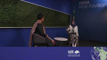 At #COP26, Dr Hayat Sindi, Senior STI Advisor to #IsDB President, discussed way forward w/ green energy with Baroness Patricia Scotland @PScotlandCSG during a showcase of Transform Fund winning environmental projects. youtube.com/watch?v=o3jPBF… #climatechange #SDG7 #EngageSTI