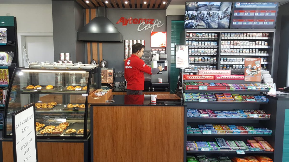 Taze kavrulmuş Çekirdek, anlık öğütme, doğal süt, dünyanın en lezzetli kahve markası İlly. 
7/24 Aytemiz’de.
Afiyet olsun…
<a href="/AytemizOfficial/">Aytemiz</a> <a href="/motordostu/">Motorcu Dostu Trafik</a> <a href="/kesanbld/">Keşan Belediyesi</a>