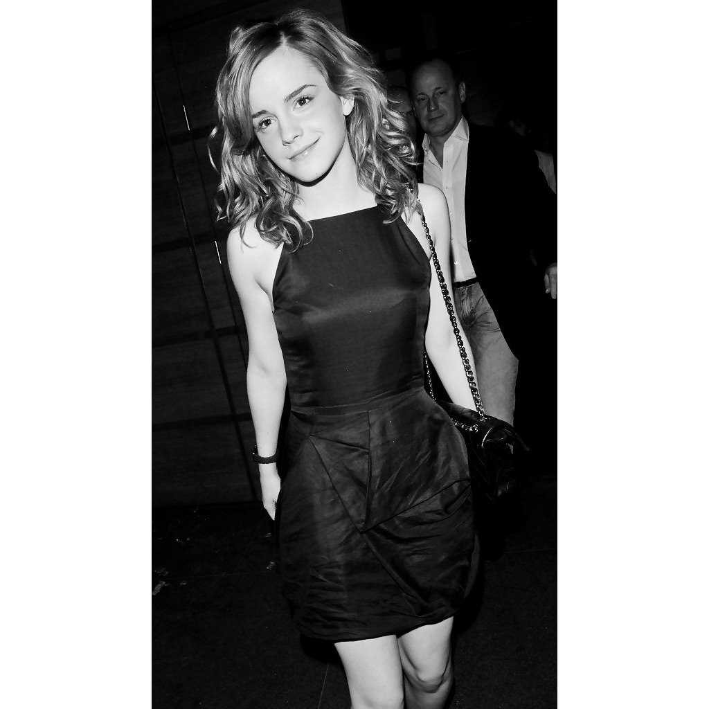 ᦾ♡ OCT, 31  ༽

—La madrugada de Halloween Cosette se encontraba saliendo de la boda de sus amigos <a href="/ParkChannie_B/">Chanyeol ;</a> y <a href="/LilithWayZ/">Lilith 𖤍</a> luego de haber pasado gratas horas acompañando a la pareja en su gran día. Lo pasó increíble y lo mejor fue poder ver a sus amigos reafirmando su amor—