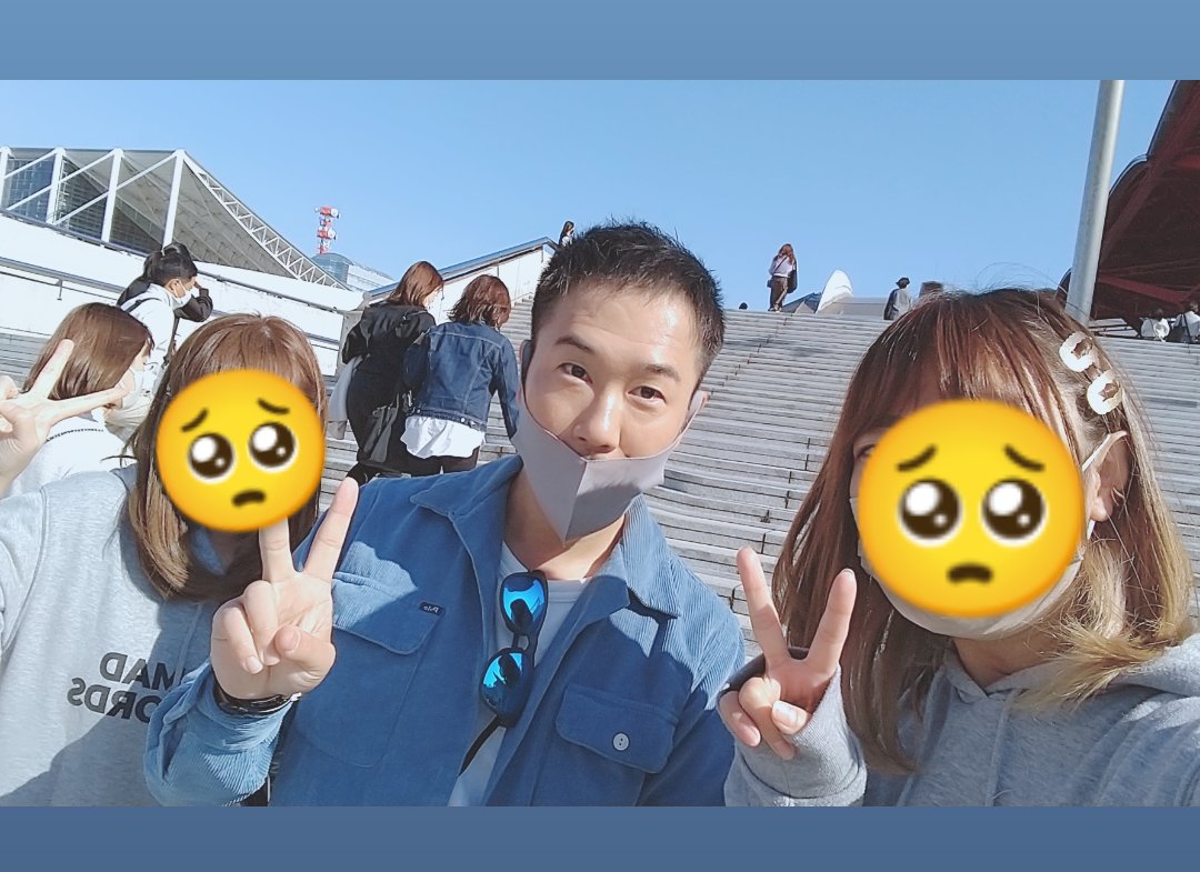 e99888111's tweet photo. ロコンドさんのBirthdayメッセージ企画に
参加させて頂きました、、🙈🙈💓
お声掛けありがとうございました★
#ロコンド さん
#LOCOND
#3N7 https://t.co/GCr0JdXEUv