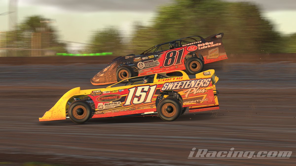 Did you know there's a fall-off area off of turn 3 at Lernerville? We didn't!