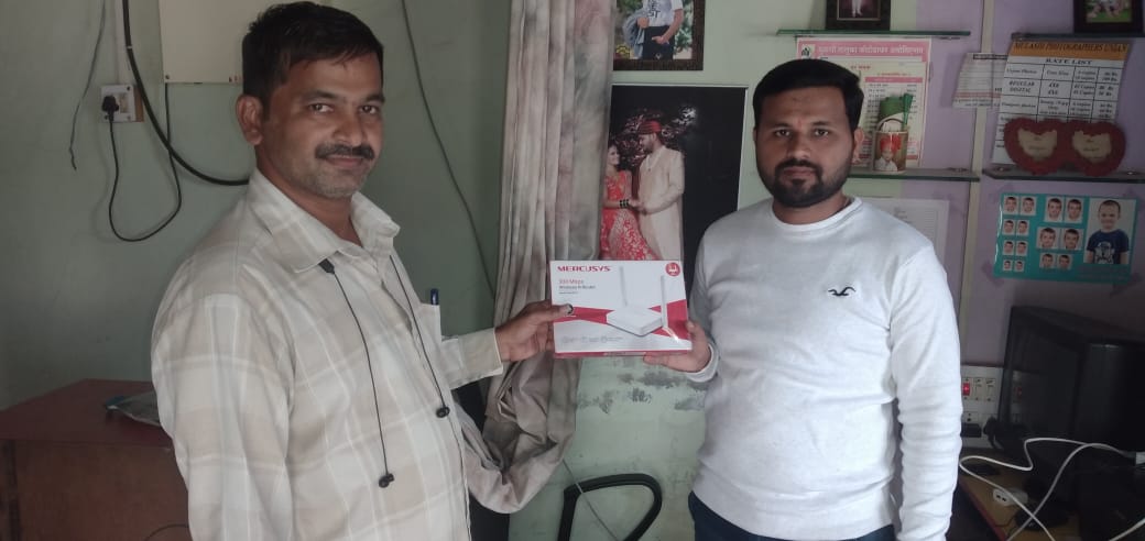 msumil's tweet photo. Last Mile Connectivity is one of the Important Aspect of CSC WIFI CHOUPAL. Happy to share that CSC ASSK LAVALE - Swaroop Ent is now enjoying internet service through WiFi Choupal @wifichoupalmh @wifichoupal @WifiChoupalPune https://t.co/ht4eQLHjb9