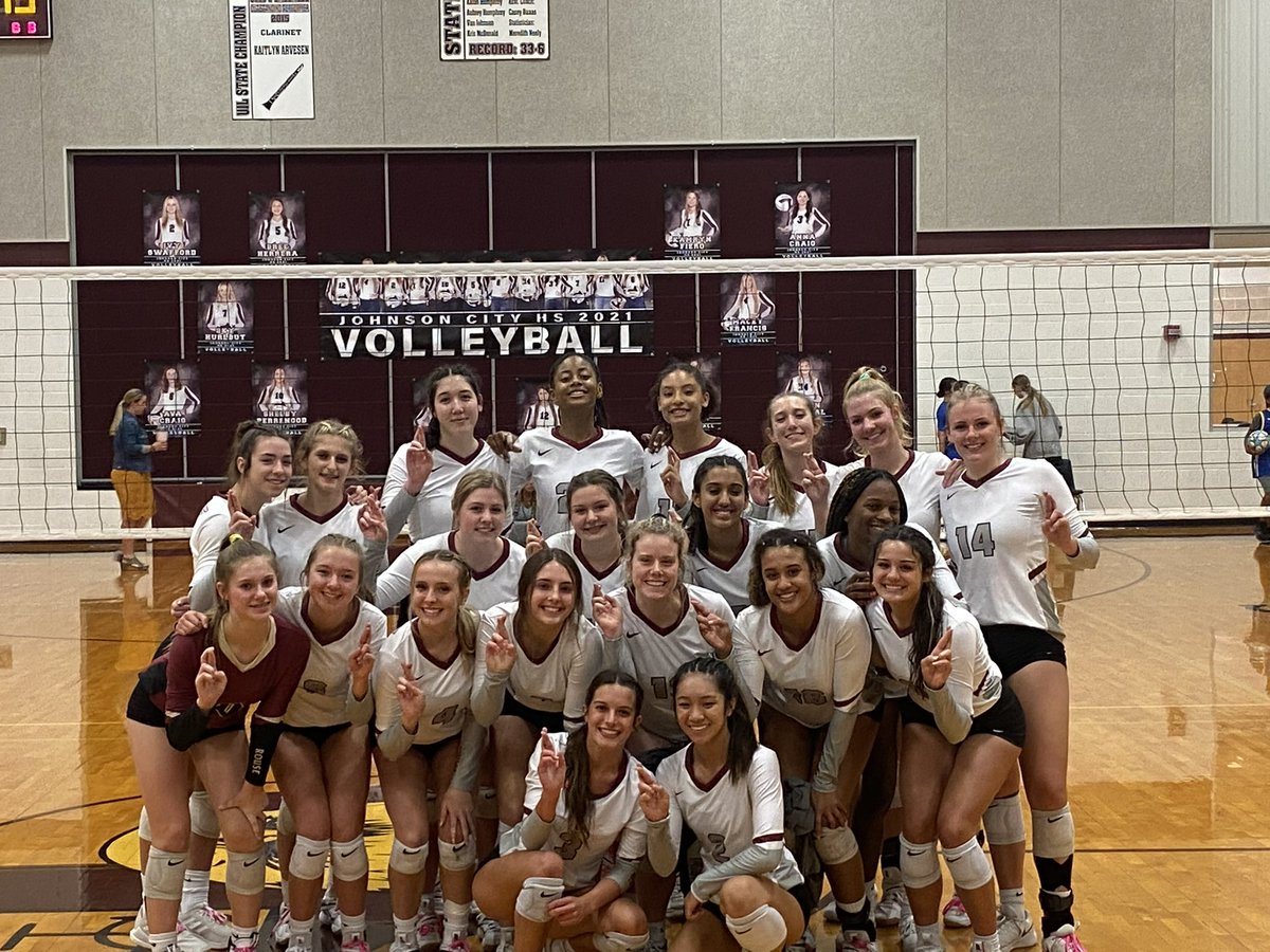 RouseRaidersVB's tweet photo. Bi-District Champions! @a2zsportsmedia @flxatx @texasvbi https://t.co/RYvI0e3LWq