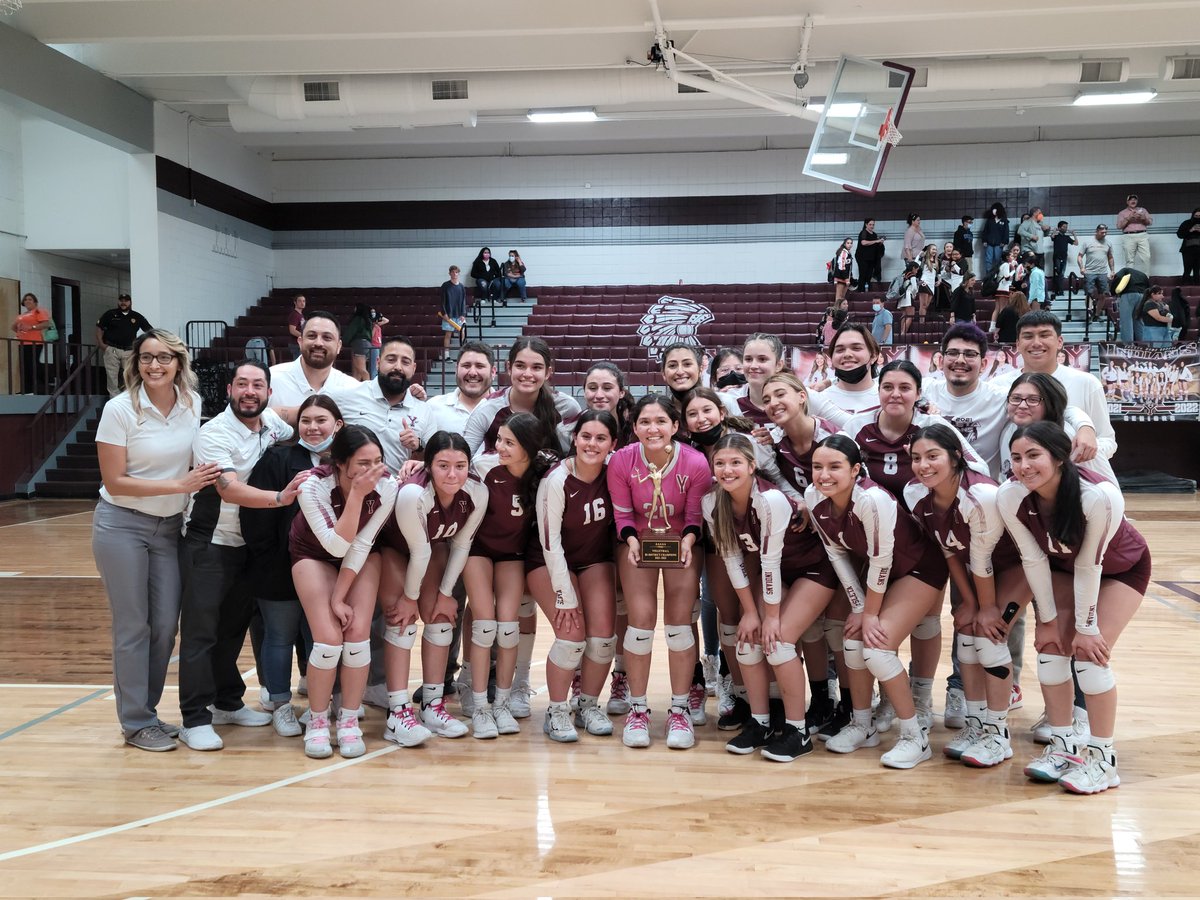 AMAZING win tonight against a tough El Paso team! We are so proud of you ladies!!! #BOWUP #ContinuetheFight <a href="/YsletaISD/">Ysleta ISD</a> <a href="/YISDAthletics1/">YISD Athletics</a>