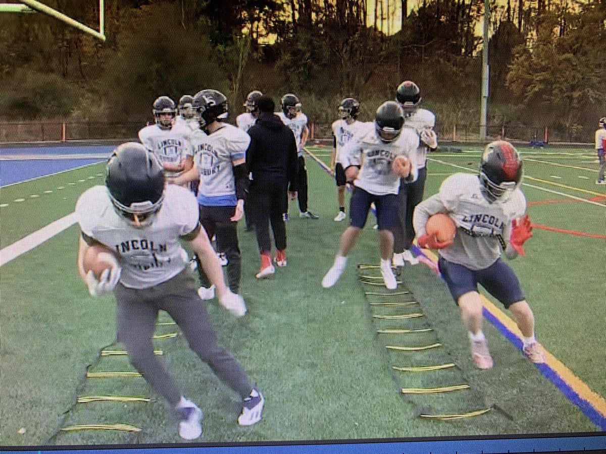 ButchStearns's tweet photo. Our @boston25 HS Game of week this Friday: @Raider_FB at @LSRHSFootball @CheerSudbury @LSFootball_Fan @TheLSRHS @Warriors978 https://t.co/D6G06MLiW4