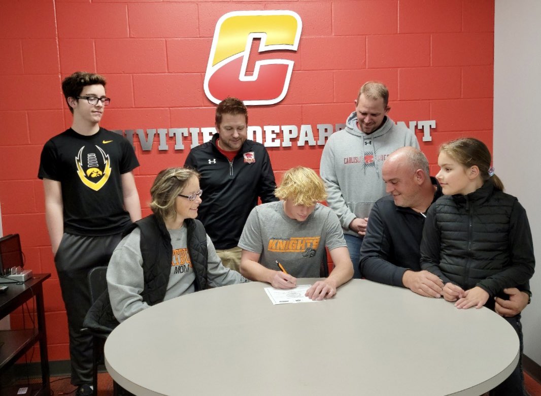 Kaden Baxter has decided to play soccer next year at Wartburg College. Congrats on your decision Kaden!
