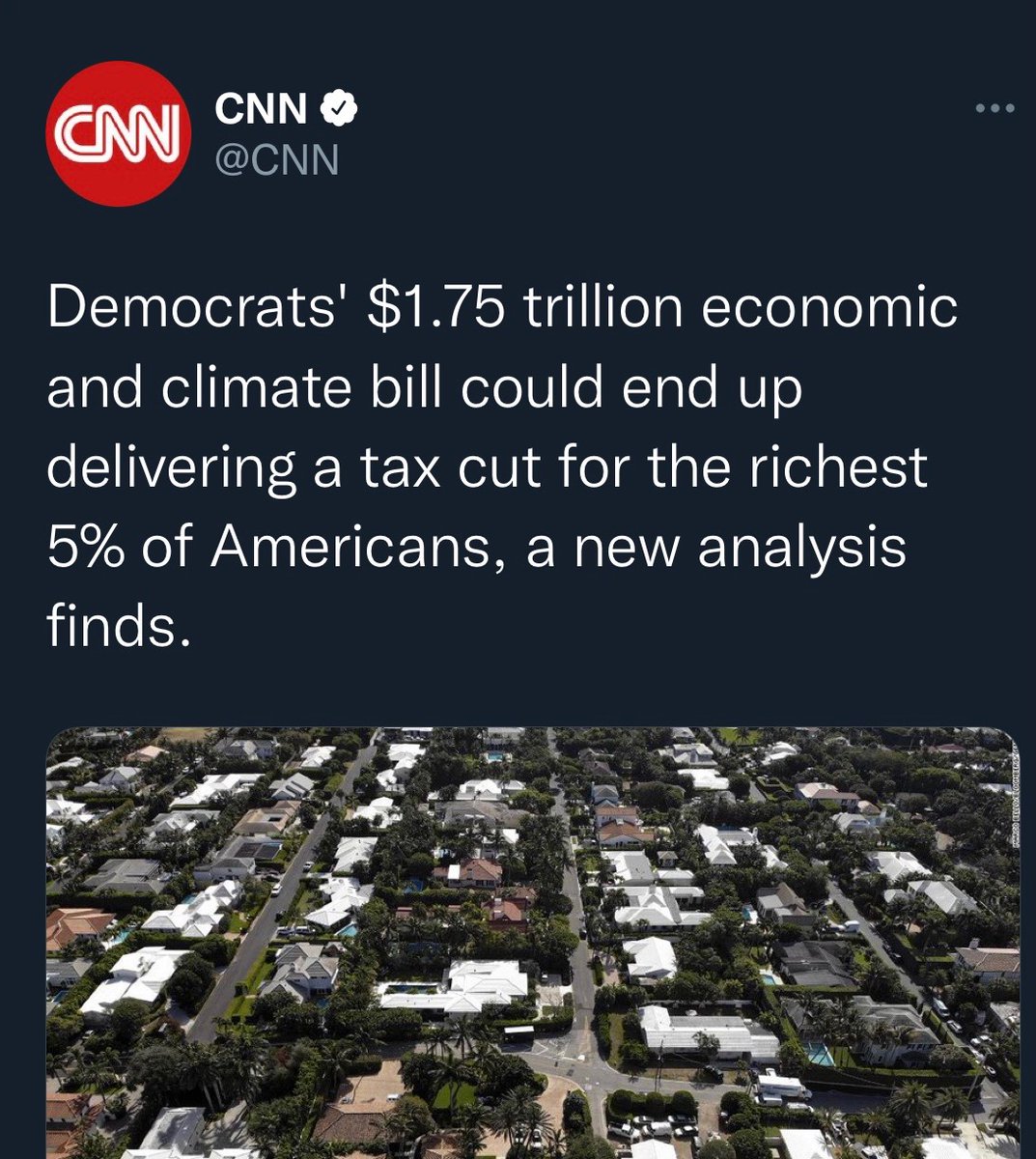 PushDemsLeft's tweet photo. Democrats campaigning vs Democrats governing https://t.co/O53lVVz44I