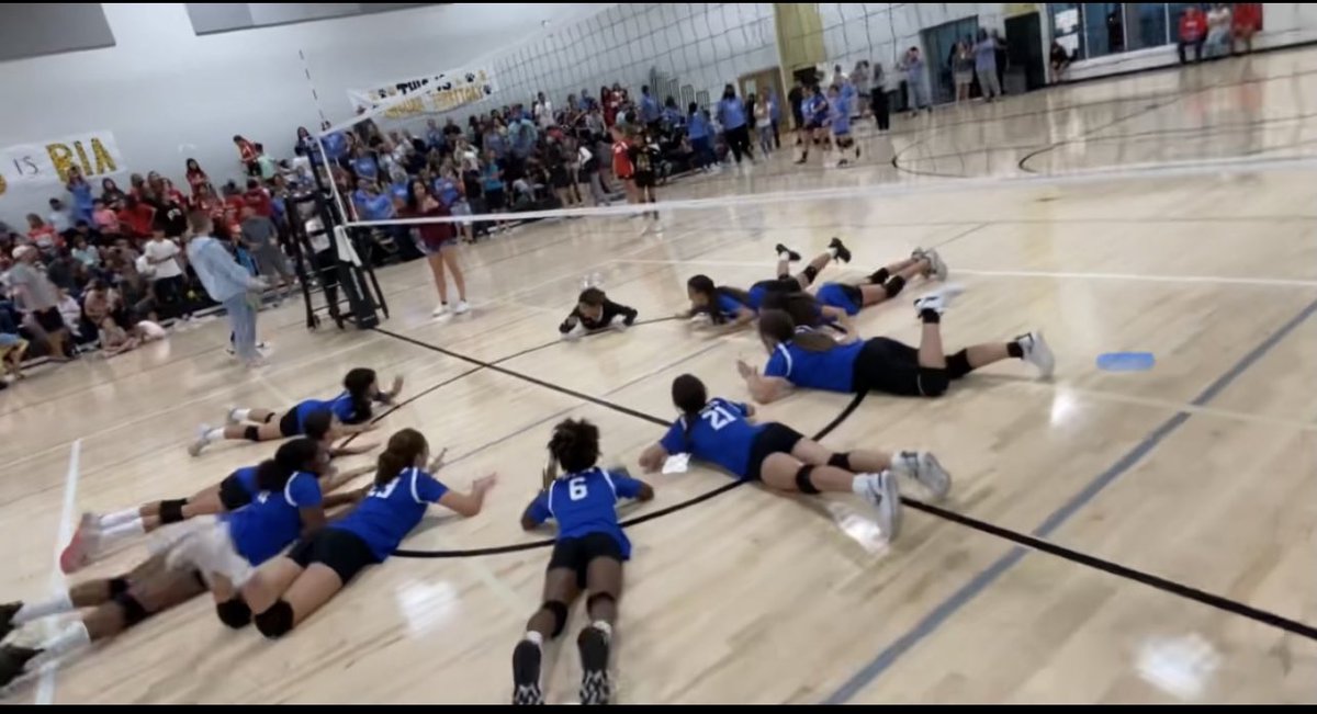 McCormickTigers's tweet photo. Congratulations to our 7th grade "A" team volleyball girls for winning a share of the district championship. Our Lady Tigers beat Dahlstrom Middle school in two sets Monday night to clinch the title. This is the first girls volleyball district championship in our school history. https://t.co/SGPhMucwkY