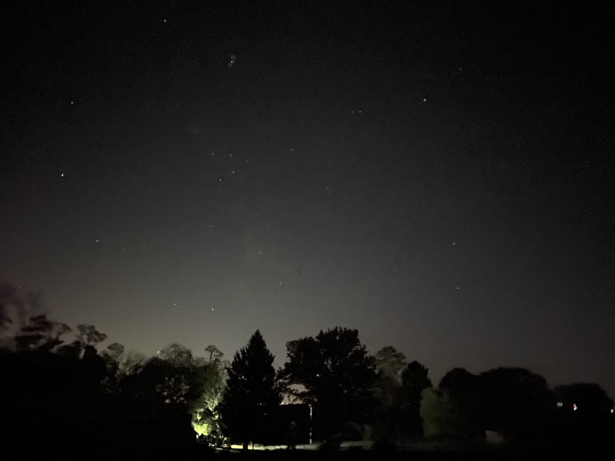 idontknowfarmer's tweet photo. Night https://t.co/tHxWQsWEmM