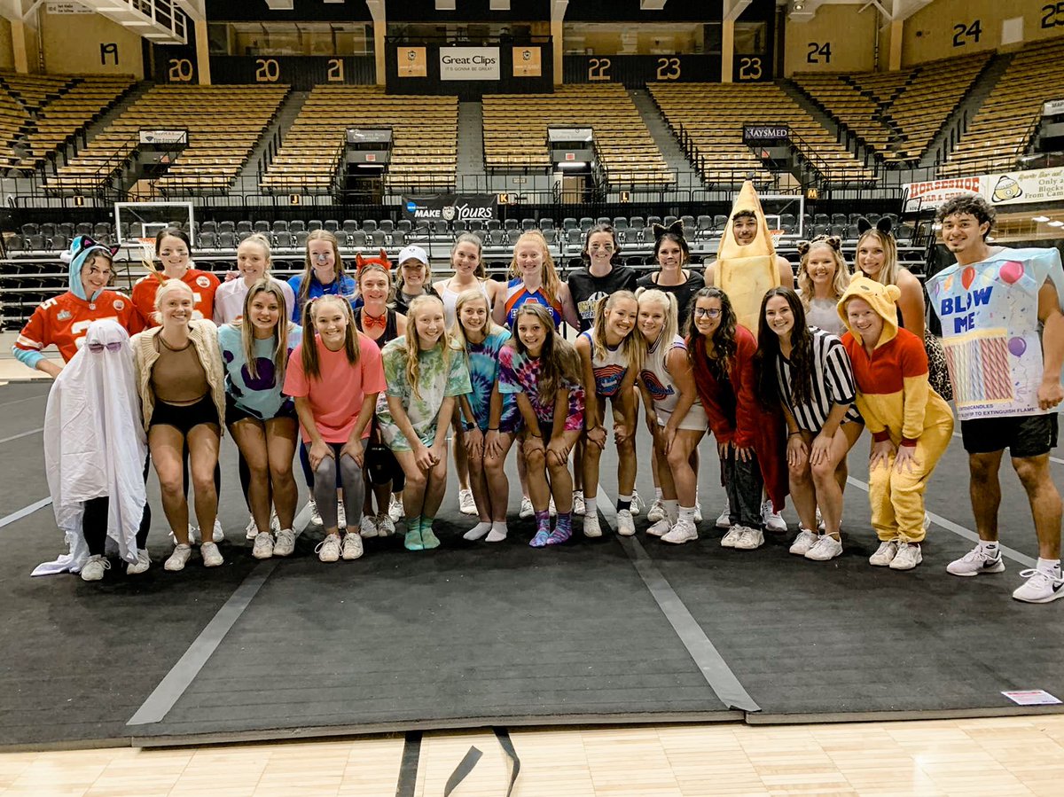FHSUCheer's tweet photo. Happy (late) Halloween from FHSU Cheer! We hope everyone had a fun &amp; safe weekend! 🎃👻🍁 #fhsucheer #costumepractice #happyhalloween https://t.co/s35SXkOYx5