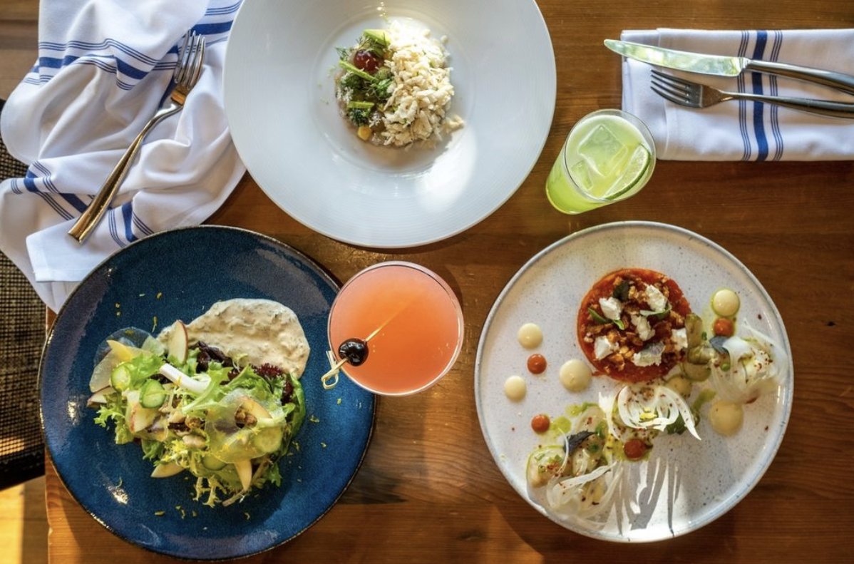 Napadowntown's tweet photo. Itβs Dine Out November! Support your favorite Downtown Napa restaurants, like Torc, this month by dining out or ordering take-out all month. #gratefultable
π https://t.co/xIlqW8ddlR https://t.co/vtqdWT3Cwg
