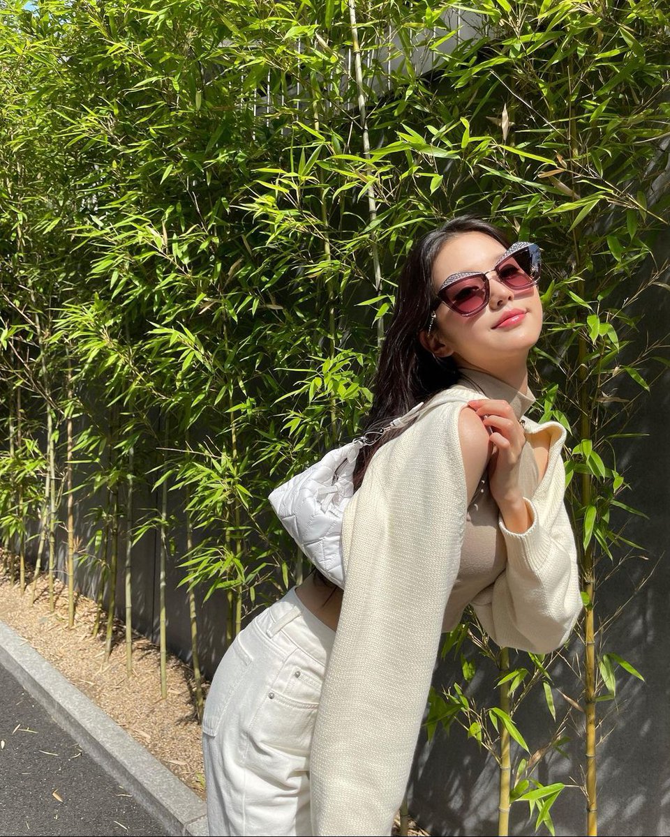 ㅤ

ㅤ       ❱ http:˚♡ REiGNFiLES ! ˚ˑؘ🧸 ·˚

             ≡;- ꒰ °[DATE] | [TIME]° ꒱
             =⌕ 3545 Wellington Crescent 
                North Vancouver
                Bc V7R 3B3, Canada. 
             ↳ ❝ <3 ❞
ㅤㅤㅤ