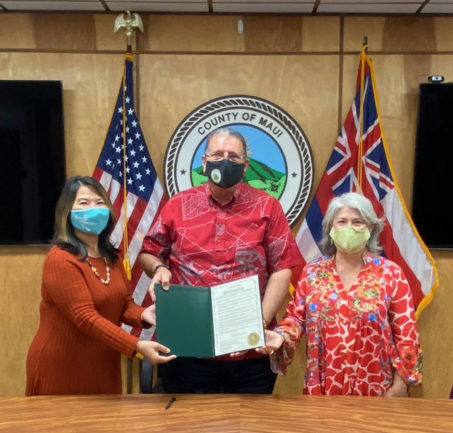 GEWAlohaState's tweet photo. For the 2nd year, #MauiCounty is w/ 2021 #GEWAlohaState. 🥳YES🤗Mayor Michael P. Victorino again joins Governor David Ige w/ a Proclamation - signed on 11/1. Check here what #GEWAlohaState2021 #GEW2021 prepared also for #Maui #Hawaii #entrepreneurs:
https://t.co/umxq1nDOaV https://t.co/Gau6yYacCU