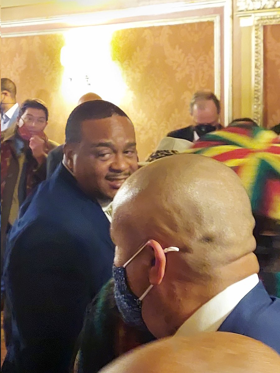 gunderwood3's tweet photo. I worked the polls today. We made history. We have a new Mayor-elect in Pittsburgh. Congratulations Ed Gainey. I am so excited. #OnePittsburgh #OnePA #SharedProsperity #LetsGetIt https://t.co/zd2LUGrwoE
