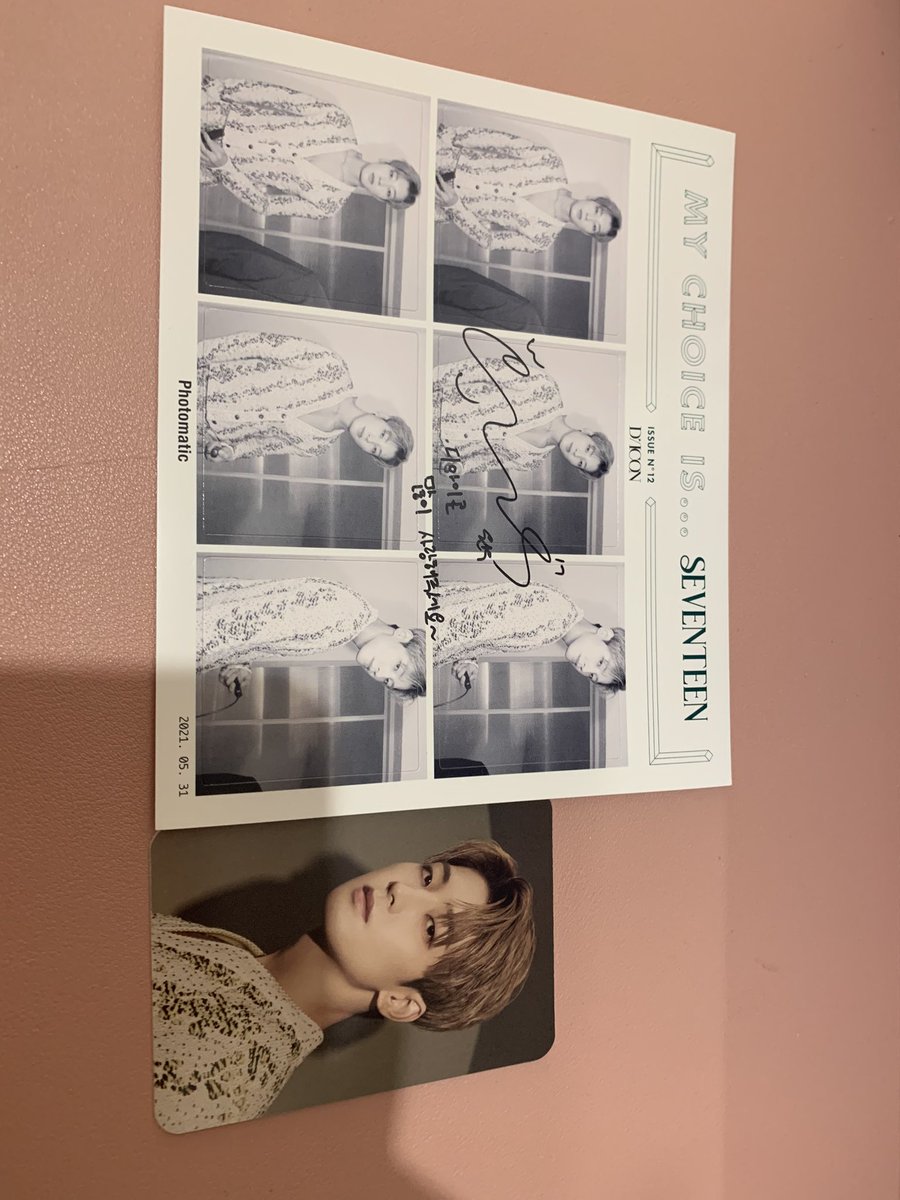 SpringBreezePh_'s tweet photo. wts lfb ph

wonwoo dicon pc + photomatic sticker
₱160 
dino pola 
₱100 

selling as set ₱250 https://t.co/HdBTnw68FE