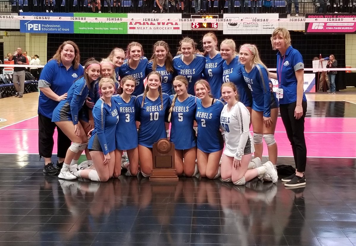 jakearyder's tweet photo. Gladbrook-Reinbeck volleyball ends the season as 1A quarterfinalists at 29-14.

Seniors Mahayla Olson and Katie Clark made three trips to state in the last four years and this junior class will have a fighter's chance to do the same in 2022. #iahsvb https://t.co/jctjvDH5fj