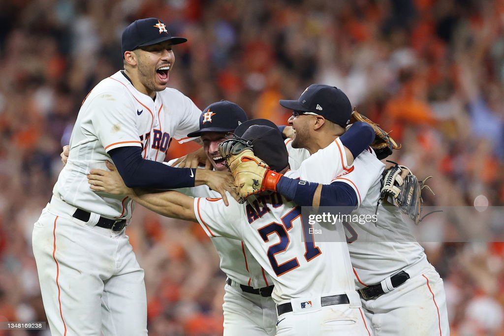 ApolloDez1's tweet photo. If this was the Last Dance with the Core 4. It was one hell of a ride. 3 pennants 1 World Series. I love these guys forever. 

We will be back next year. Party is still going. 

#HTOWNvsEVERYONE https://t.co/qtwWHo7g93