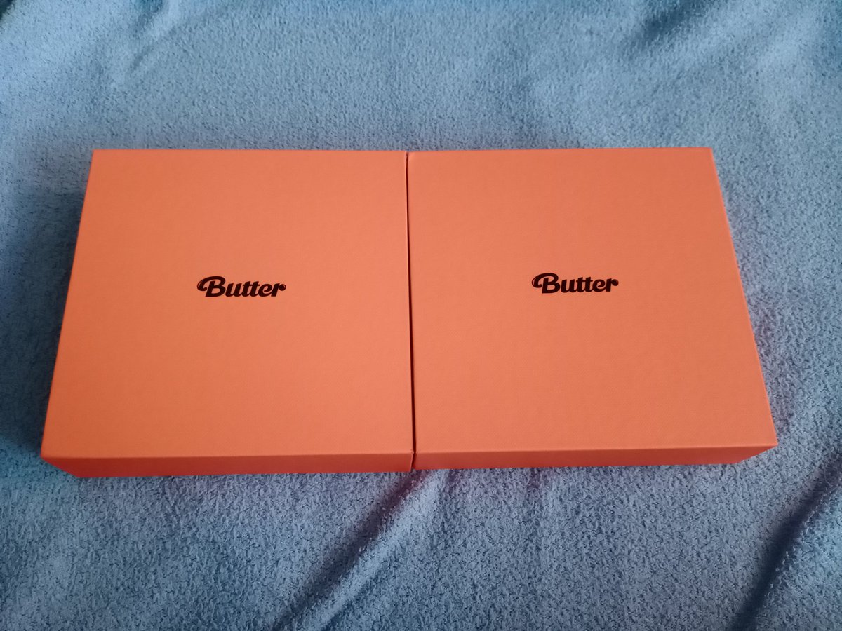 taecarteu's tweet photo. #taecarteuSell
WTS LFB 
BTS 

Butter Unsealed Album w/ QR Code - 350php
Jhope RPC peaches - 400php
Suga Filmstrip - 500php
Msg Cards - 100php

Onhand and ready to ship 
Avail COD additional 3% 
Packing Fee are excluded https://t.co/kuJC7vFm2d