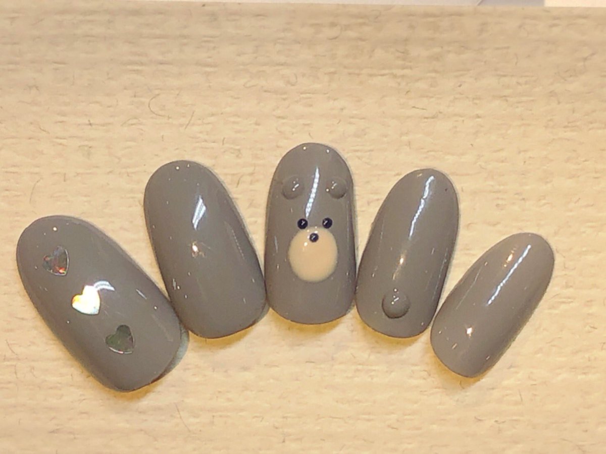 HOMEI_nail's tweet photo. 渋谷アトリエ ねこ
グレーのくま🐻✨
今日は渋谷に入店してます〜🥳
#HOMEIウィークリージェル
#11月
#アトリエオススメカラー
#WG8
#NE54
#NE7
#スペシャルトップジェル https://t.co/2732Vz1Y2X