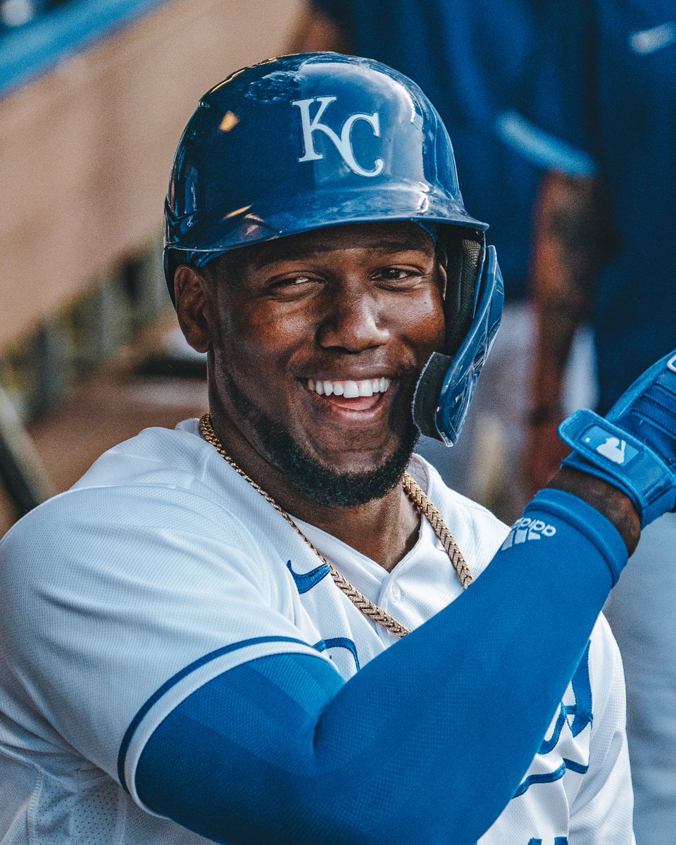 Royals's tweet photo. Congratulations to the World Champion @Braves, and World Series MVP @solerpower12! https://t.co/zB2whOKLEM
