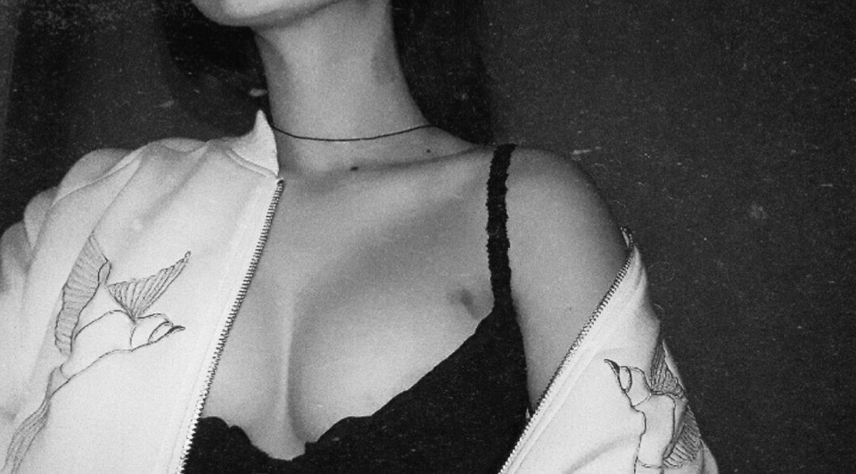 Alinka_Mya's tweet photo. Вот новая фоточка)
#нюдсодень 😍😍 https://t.co/uefv8zW1tE