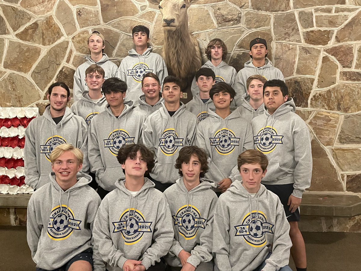 BHBruins's tweet photo. League Champs!!

Thanks to the Elks for letting us have a dinner there tonight! https://t.co/jzWGSQ0Kyb