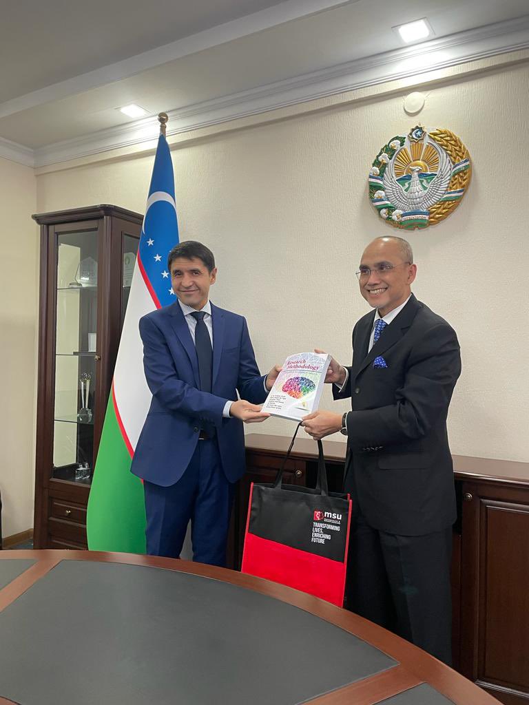 MohdShukriYajid's tweet photo. Thanks for a warm reception by First Deputy Minister Komiljon Karimov, Ministry of Higher and Secondary Specialized Education of The Republic of Uzbekistan. Fruitful discussion on partnership for academic &amp; mobility opportunities @MSUmalaysia @MSUcollege 

https://t.co/p0fqankhzQ https://t.co/79KyB24PTG