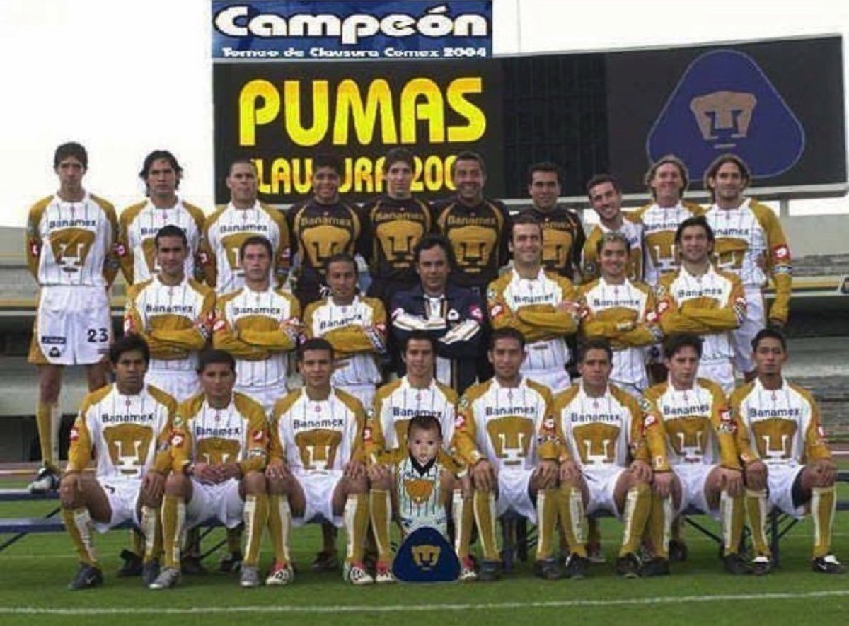 uniforme pumas 2004