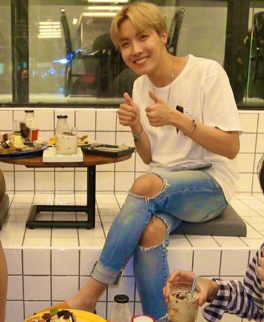 j✧hope🤍💭🌜🖼️🎨 tweet media