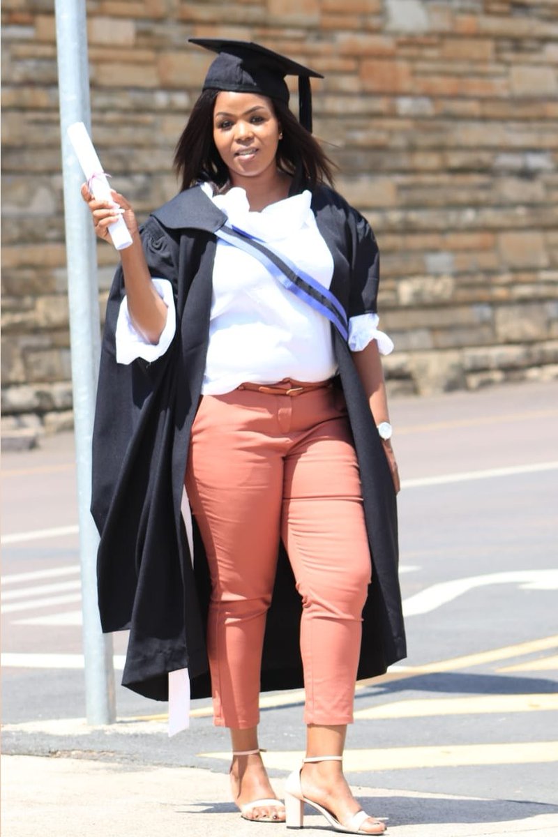 🕺🏿🍾🥂🎉🥳🥳 🕺🏿🍾🥂🎉 In need of graduation regalia? Look no further. We sell & rent out Graduation regalia in Gauteng. We do deliver🚚. Purchases are also couriered nationwide 😊. Bio contains contact details The EFF Cutting Edge Mmusi #Elections2021 #ElectionResults