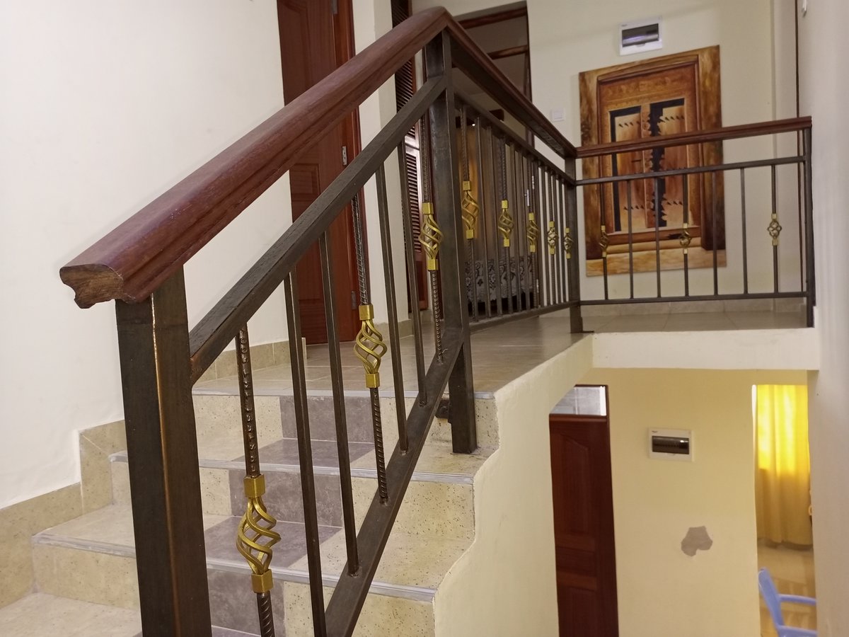 AlphonAbu's tweet photo. 4-Bedroom all ensuite for short stay in Mtwapa, Mombasa
Private garden, Swimming pool, Ample parking, Gated community
Ksh 12,000 per night.
WhatsApp +254780292426 https://t.co/d2RCjTBT5G