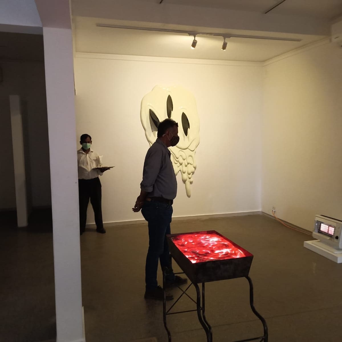 CanvasGallery's tweet photo. Ongoing show 'Yours Truthfully' by Aamir Habib. The show runs till 11 Nov 2021
@aamircogs https://t.co/OX1zbQYCVH