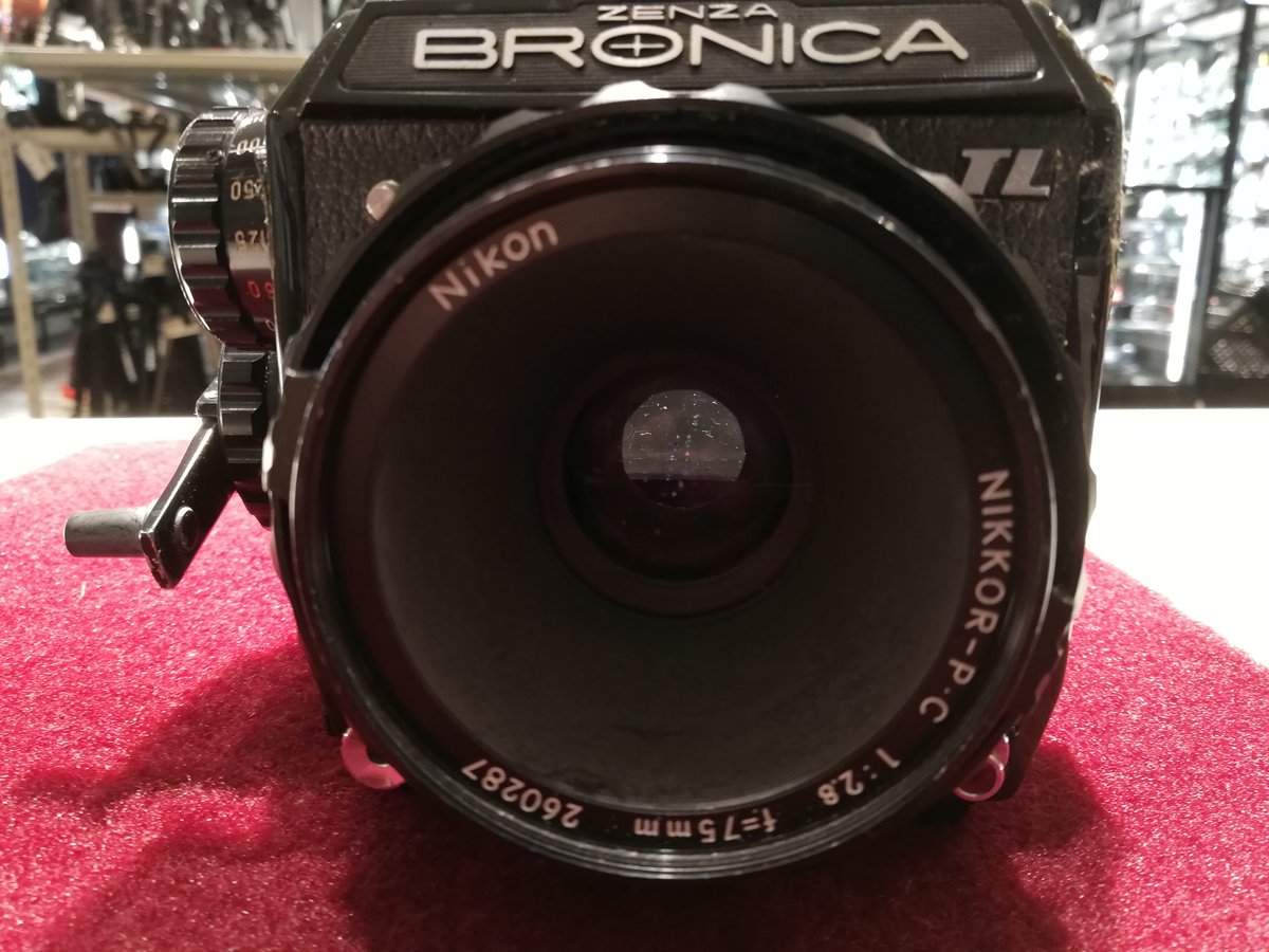 wattmann_cm_myh's tweet photo. ワットマンマルイシティ横浜カメラ買取センターです。
[入荷情報]
#ZENZABRONICA #ECTL
中盤カメラのお持ち込みが
ございました。
人気のブローニー
#ワットマン
#ブローニー
#120
#220 https://t.co/DMtjPuSYkq