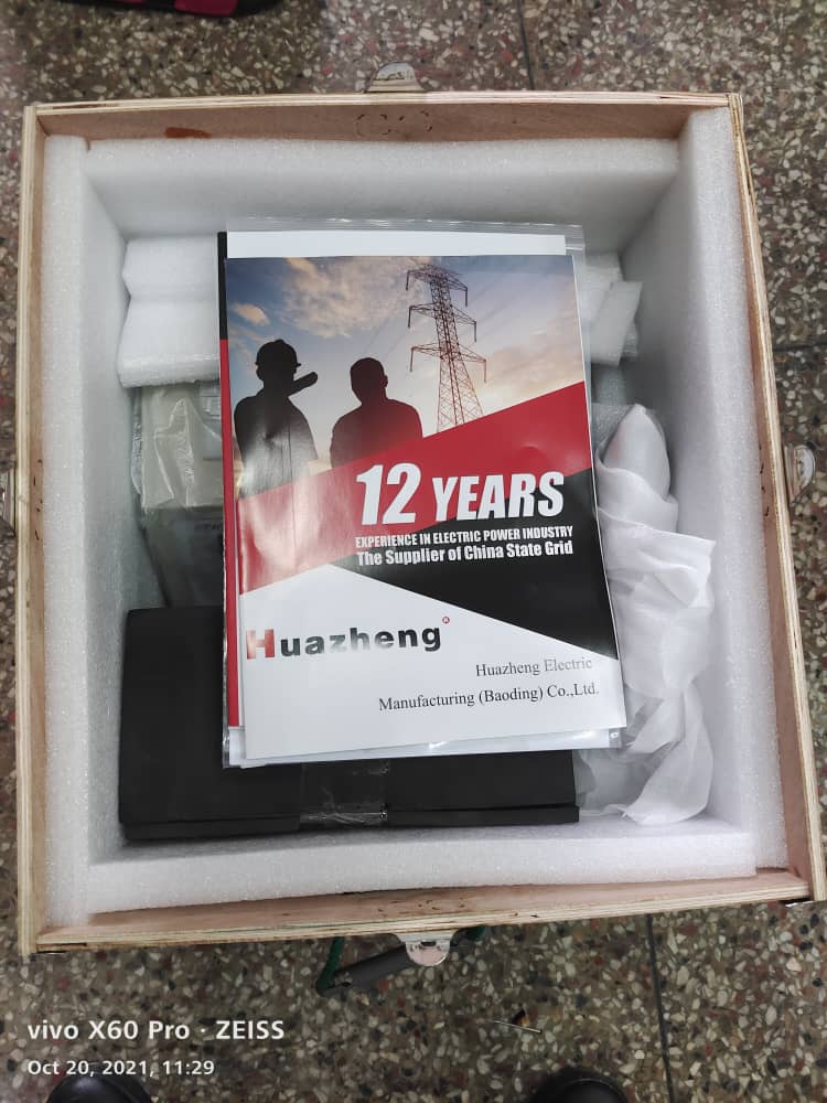 BeauRoy9's tweet photo. The client in Bhutan received HZWS-X2 oil moisture tester purchased from our factory. And took photos of unpacking and sent them to me. https://t.co/0OQRCLYwir