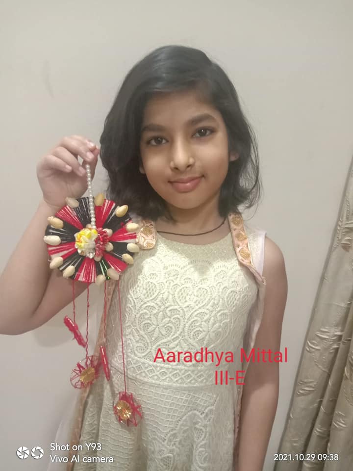 LAHSGwalior's tweet photo. On this sparkling festival of #Diwali, #LAHS Jr Wing students participated in various activities like making clay diyas, tea light holder &amp; dream catcher. Teachers explained that Diwali signifies the victory of light over darkness, knowledge over ignorance and good over evil. https://t.co/PN8JnsCD8i