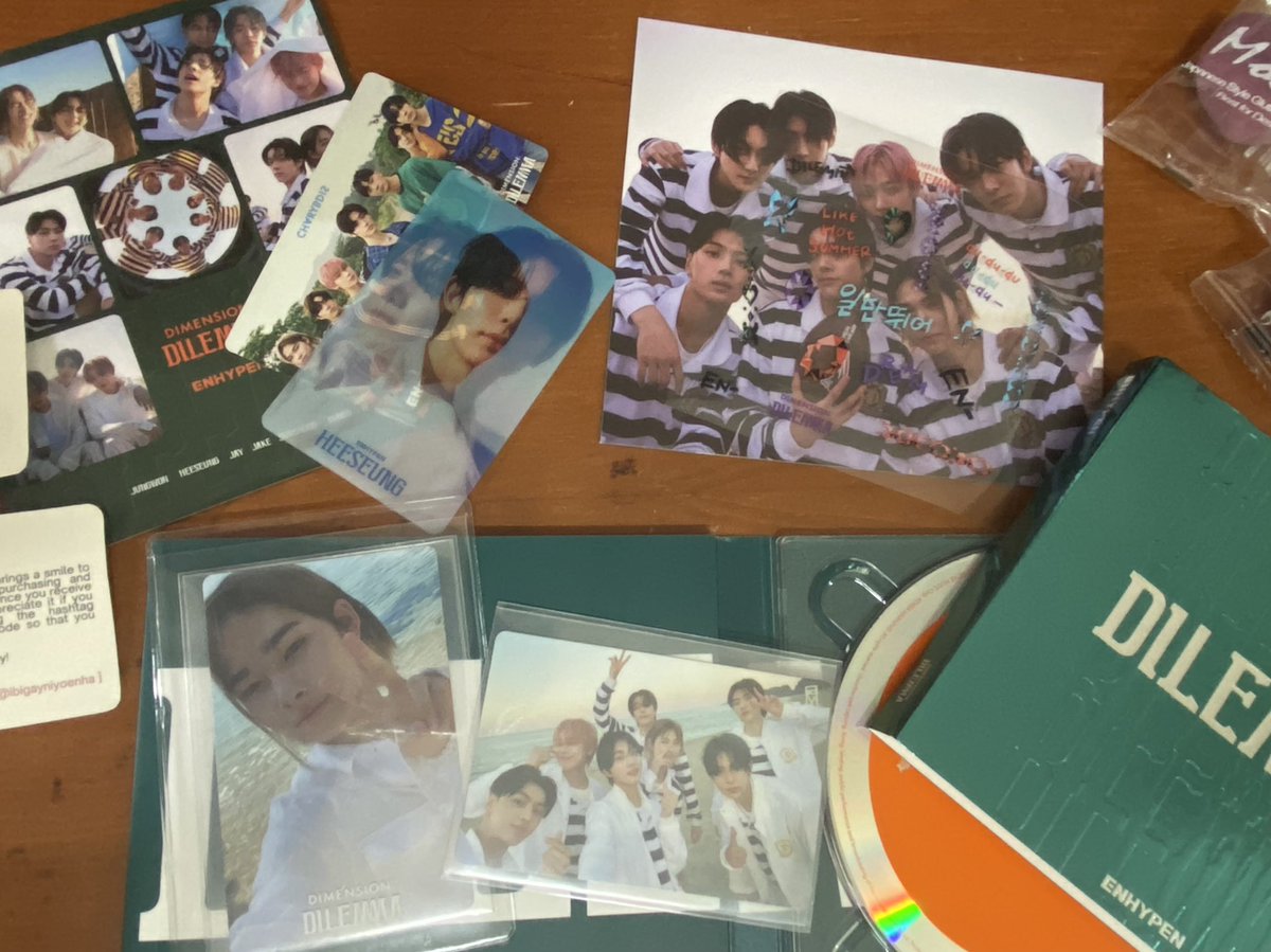spicyjwi's tweet photo. ・:*。#namispends ・:*三
thank you @ibigayniyoenha for the smooth transaction and for being super friendly :3 i just know the winner of this album will be super happy^^
#fromblue https://t.co/kHkASiCqr6