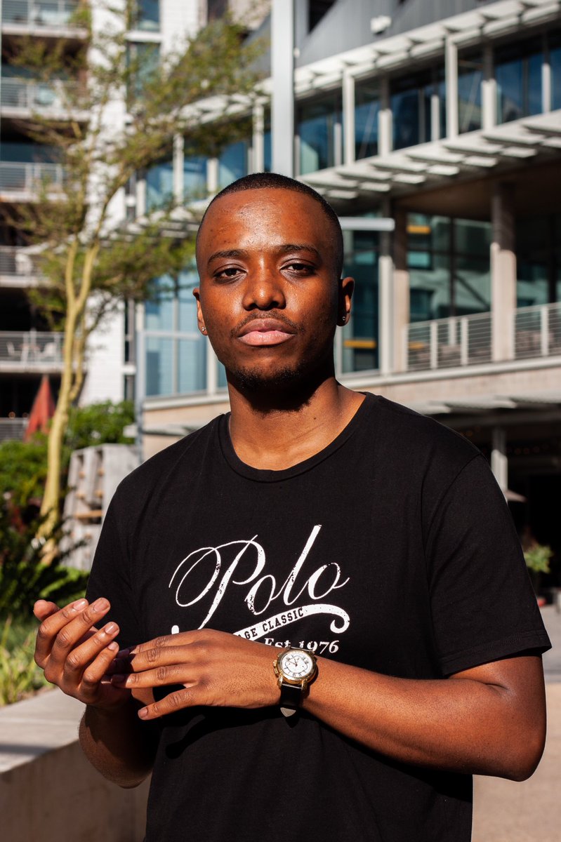 soso_bottoman's tweet photo. The vibes are immaculate at #PlaylistSessions 🔥 @Tumi213 https://t.co/UCnSDO3eH2