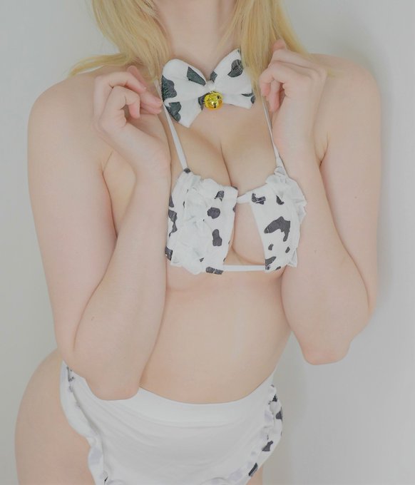 Your little cow https://t.co/RNojV7OQZT