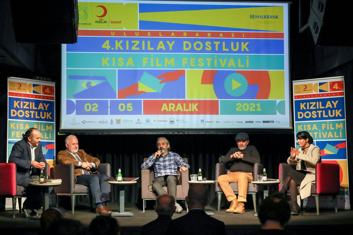 dostlukff's tweet photo. Bu sene Türk Kızılay’ı çatısı altında gerçekleşecek olan festivalimizin basın toplantısı dün IKSV Salon’da yapıldı. Toplantıda 
ana Yarışma Filmleri, Kırk Yıllık Hatır Seçkisi, Panorama Seçkisi, İnsani Bakış Seçkisi ile Onur Ödülleri ve festivale dair bilgiler açıklandı. https://t.co/s0e0VwmsD5