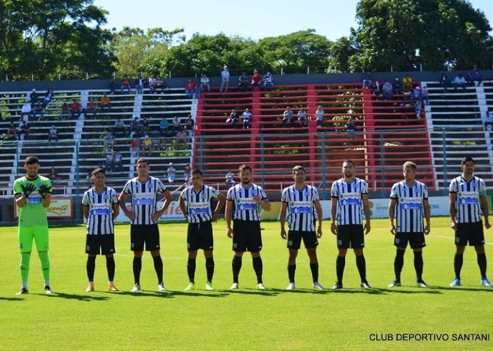 ¡LA PROMESA AUN NO LLEGO!

El plantel del Deportivo Santani sigue aguardando la promesa por parte del presidenta del club que se comprometio previo al  partido contra Atyra, si se salvaba la categoría. La fecha era el viernes 29/10 se le prometieron, por ahora no hay nada.