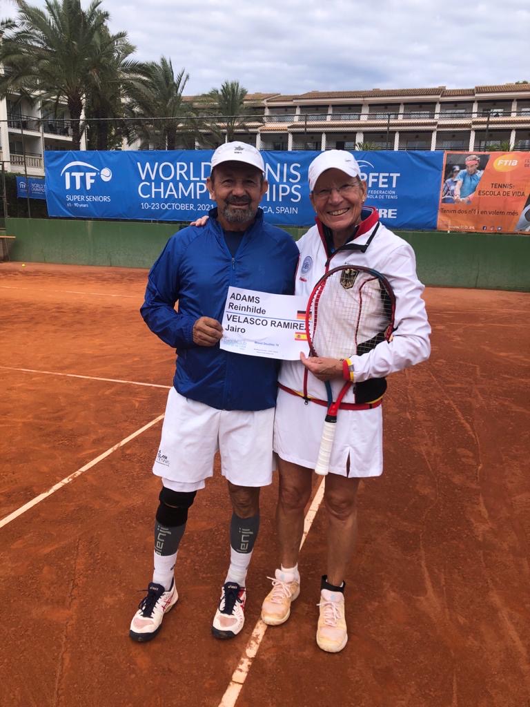 TennisSalut's tweet photo. 🏆El Jairo Velasco s’ha proclamat campió del món de dobles i mixtes en la categoria sènior +70 a Mallorca🏆
🔝El Víctor Barreira ha quedat finalista del Campionat de Balears +55.
🏅Moltes felicitats!🥳
#tennis #padel #rfet #ctlasalut https://t.co/g9veI8gftx