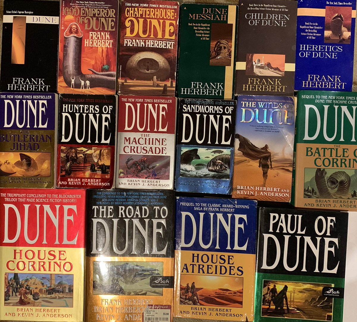Après avoir dressé le portrait de l'auteur original, on évoque aussi tous les romans de la saga Dune, et il y en a beaucoup !