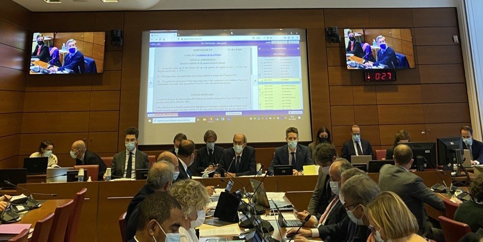 PascalBoisLaREM's tweet photo. Suite #PLF2022
Ce matin en commission des finances @celinecalvez et moi-même défendions un amendement créant un crédit d’impôt pour le secteur de l’édition musicale. Il permettra d'investir davantage dans l'émergence de projets musicaux!
#culture #musique #édition #CSDEM https://t.co/KlC5aRFF7k