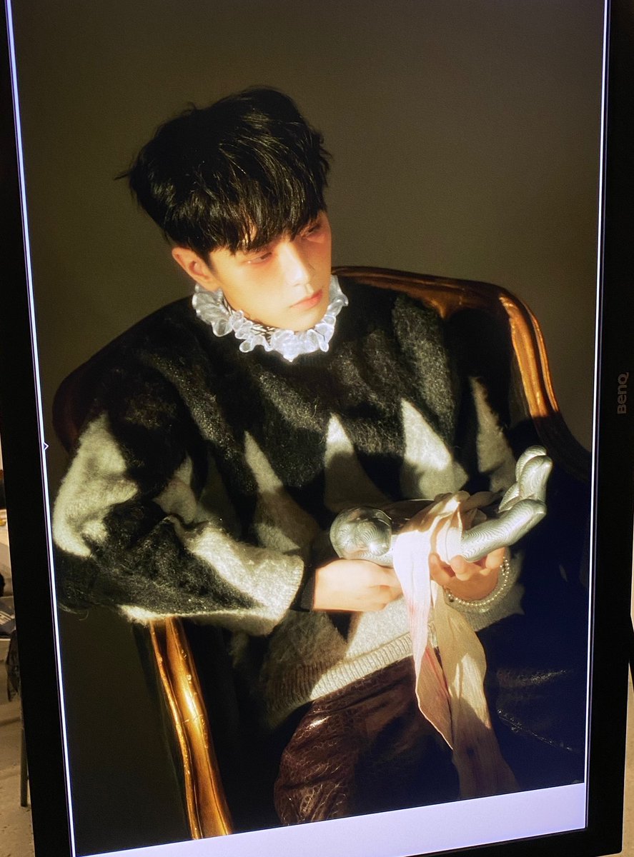 Image for DAZED photo shoot😍 CIX FIX Yonghee Kim Yonghee DAZED You are so pretty again this time Heeheehee https://t.co/pScuqrDKyX