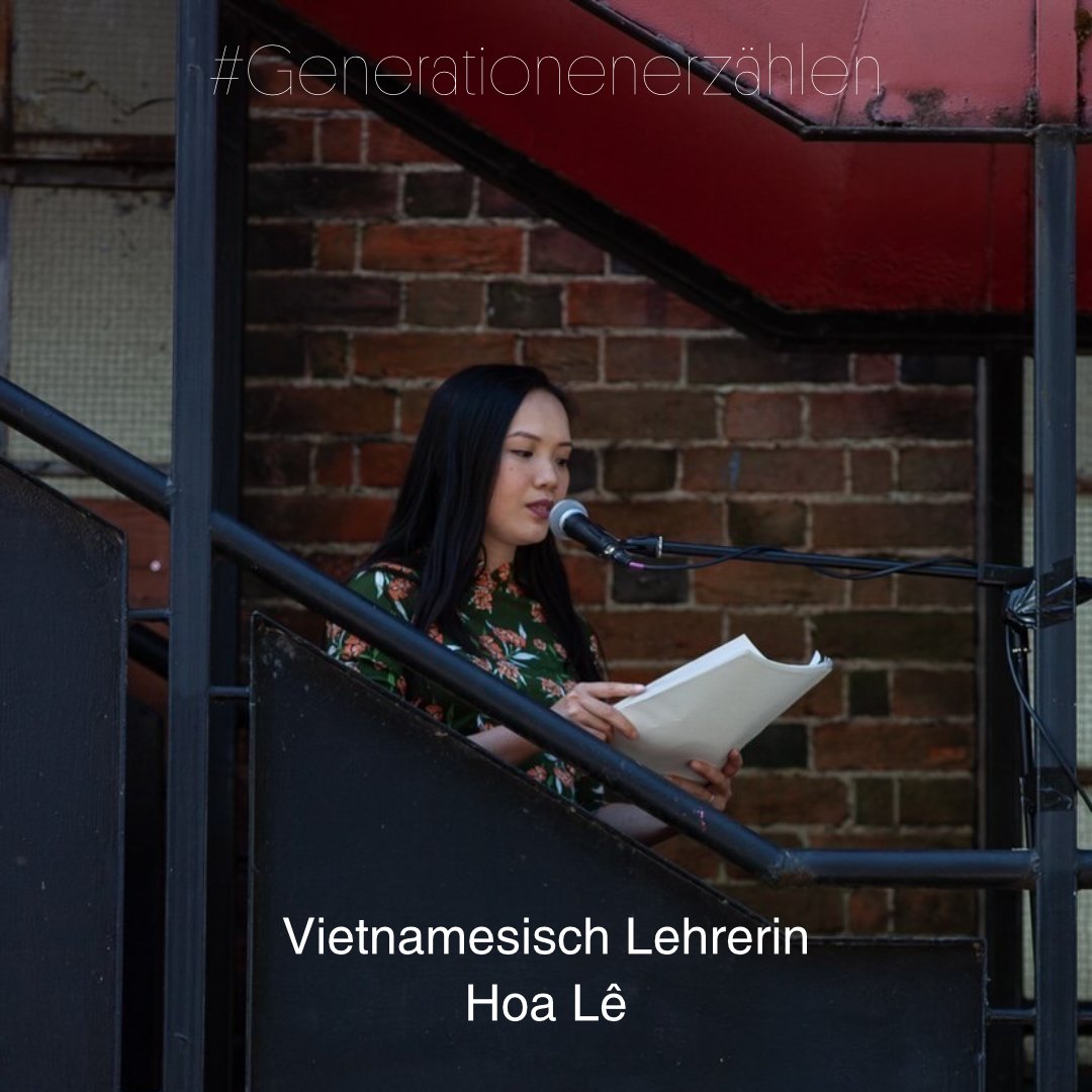 Hoa Lê hat für unsere Videoreihe #generationenerzählen dem vietnamesischen Radio-Voice Over ihre Stimme verliehen.
Sie ist u.a. zu Beginn von Teil 3 zu hören: youtube.com/watch?v=jtd1Lp…

<a href="/sfb1171/">Affective Societies</a> #Chuyệntròthếhệ