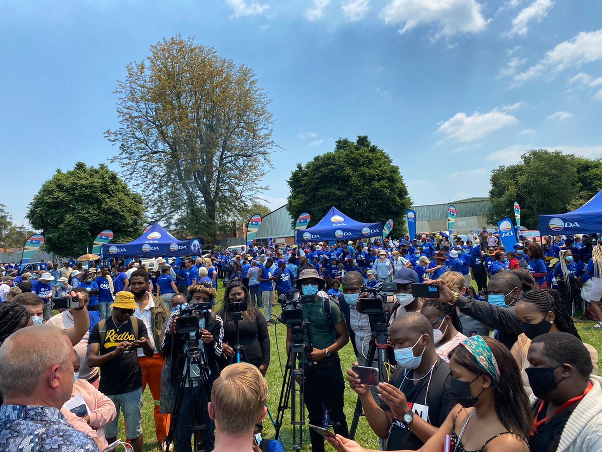 Our_DA's tweet photo. In a historic first, the DA has won, outright, the municipality of uMngeni KZN, taking 13 of the council’s 25 seats.

This breakthrough victory in what has until now been an ANC stronghold.

📸| Today we hold our Victory Rally as we get ready for governance.

#TheDAgetsThingsDone https://t.co/rSkjLxbFgg