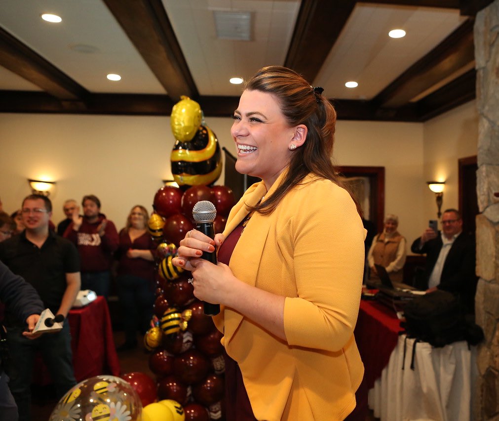 We did it again. THANK YOU NEW BRITAIN!! ✌🏽💛🐝#TEAMSTEWART