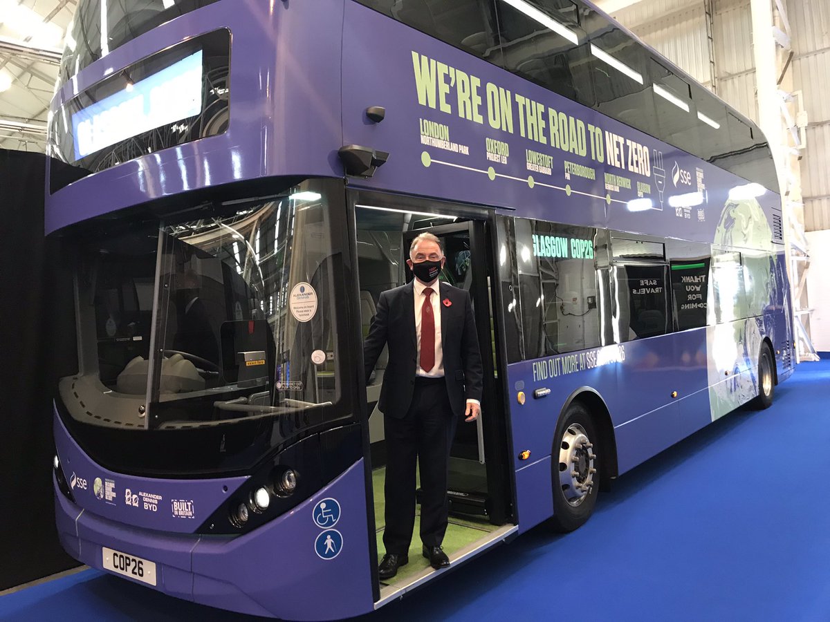 RMW136's tweet photo. “All aboard!” Sir Jim MacDonald’s call to the manufacturers and engineers who will deliver the tools of our transition to net zero as he boards the Alexander Dennis electric bus. #NMISNetZero @RAEngNews @HVM_Catapult @NMIS_group https://t.co/hN7uPuDKpY