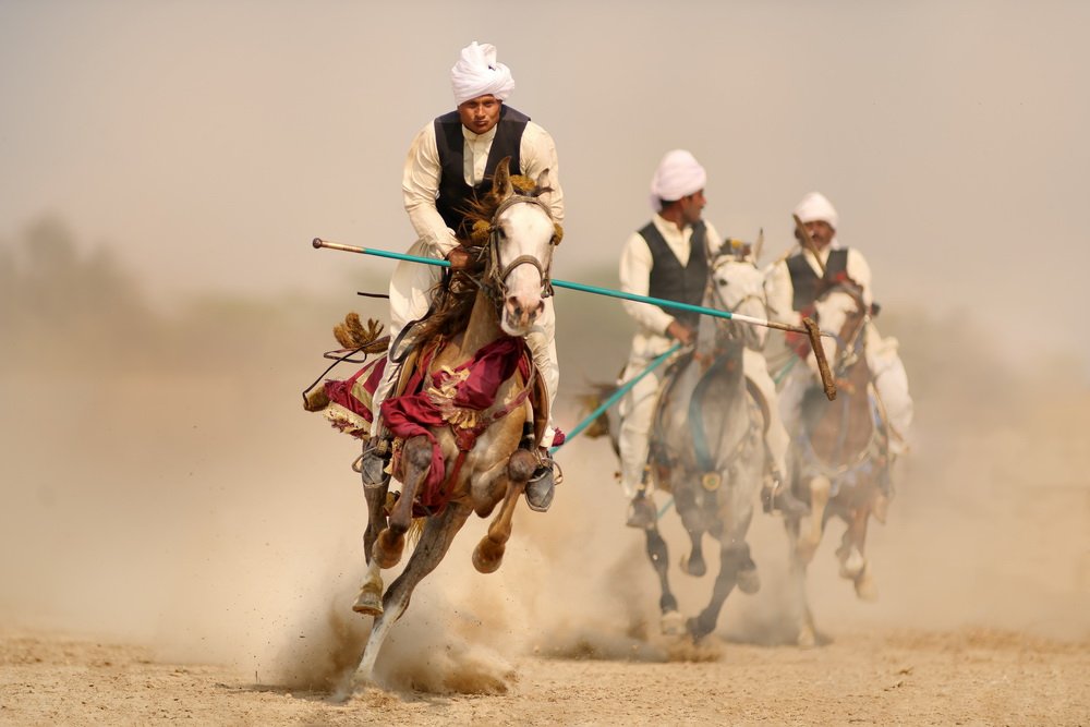 Abbrar's tweet photo. It is my mission to promote the cultural games of Pakistan, especially tent pegging, and I have spent a lot of time and energy taking these shots, but you can support my cause by hitting the post twice, like and rt.
#Pakistan #Pak #photooftheday #culture https://t.co/4t94Mnt7Ct
